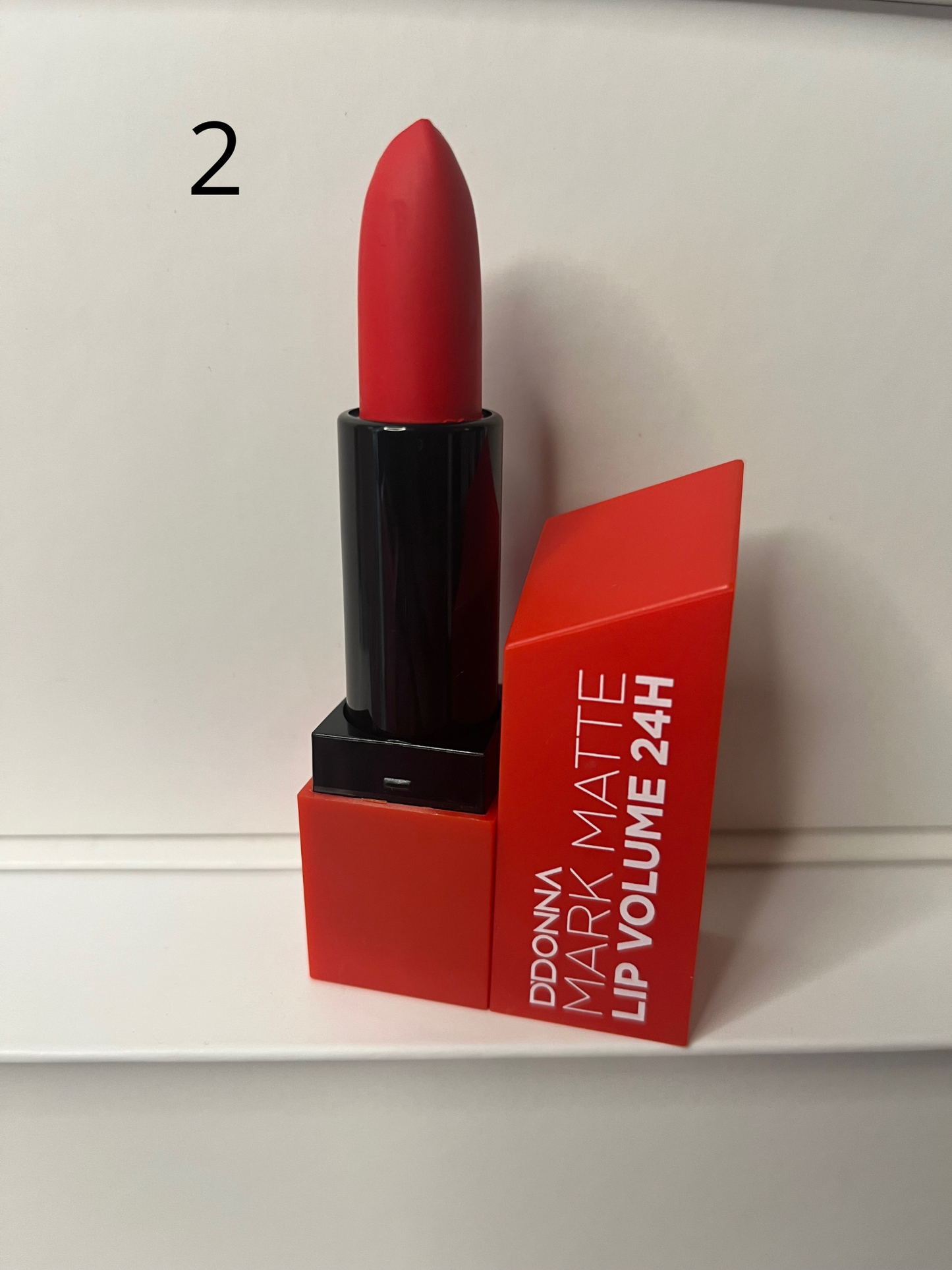 Rouge à lèvres Mark Matte volume 24H Acide Hyaluronique