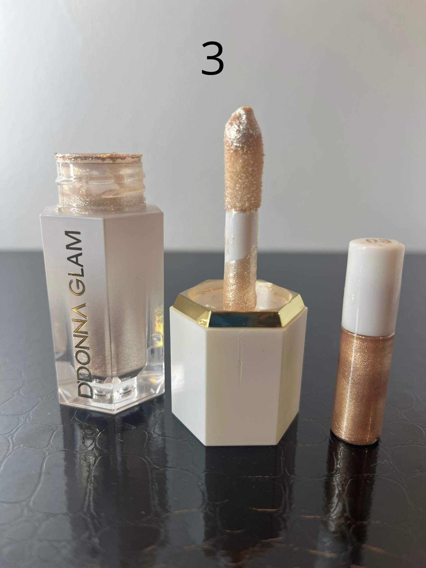 Glow liquid Highlighter Glam Collection