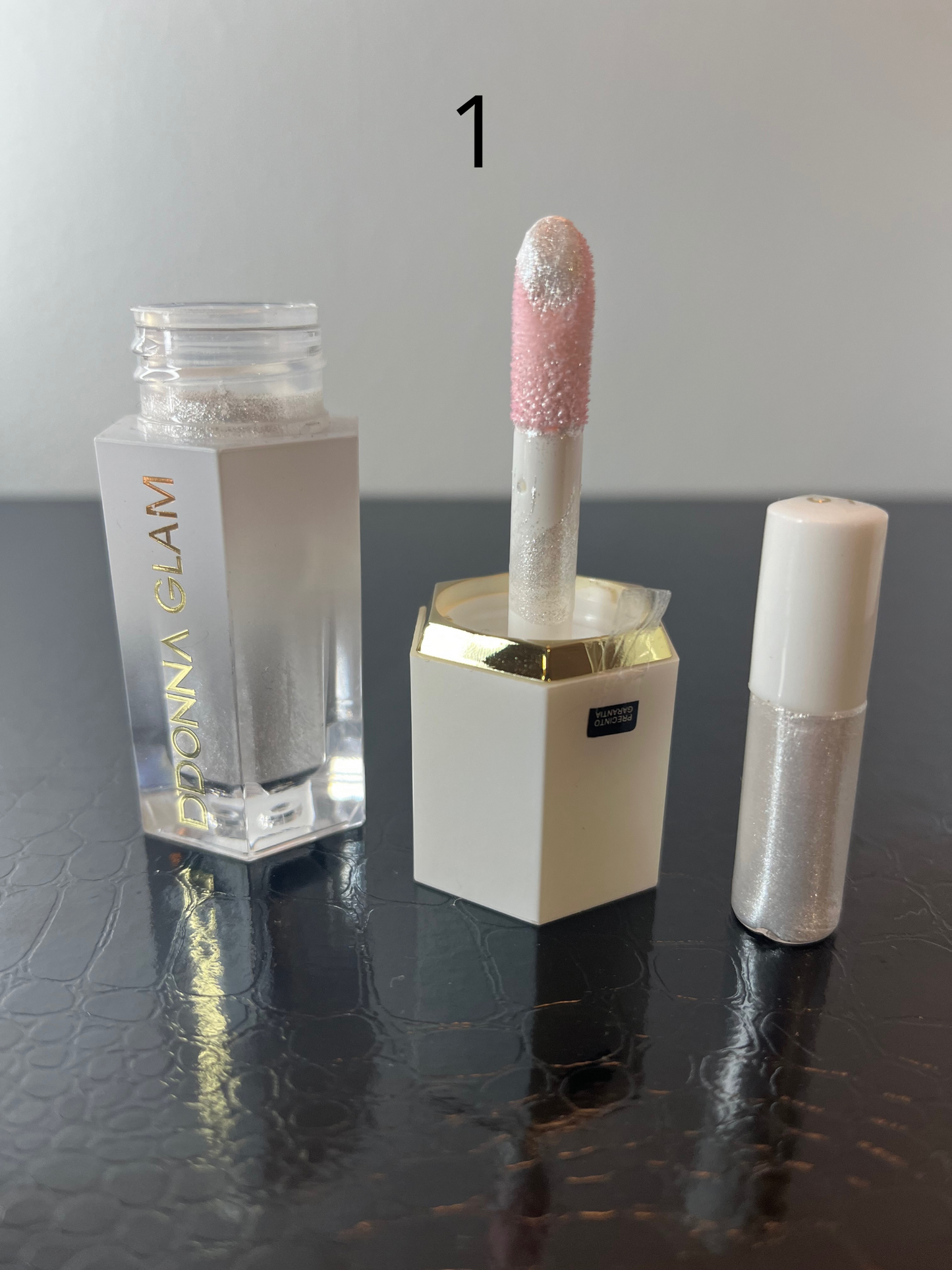 Glow liquid Highlighter Glam Collection