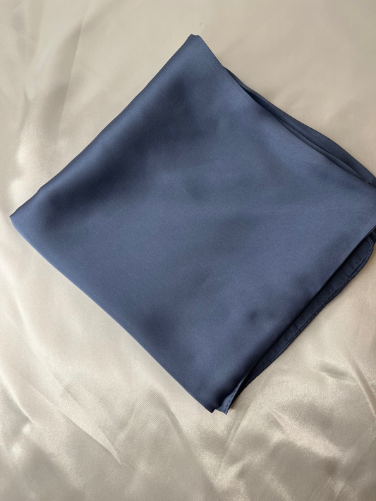 Foulard satin carré Bleu Jean