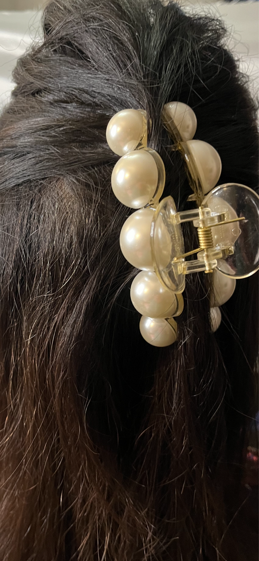 Pince à cheveux perles blanches